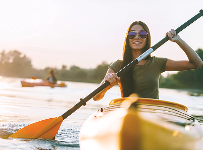 girld in the kayak